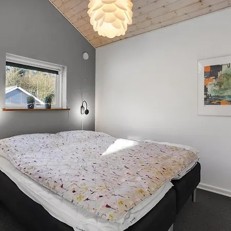 Toftlund With A Fireplace 09 Feriehus