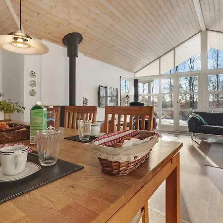 Ferienhaus Toftlund With A Fireplace 09